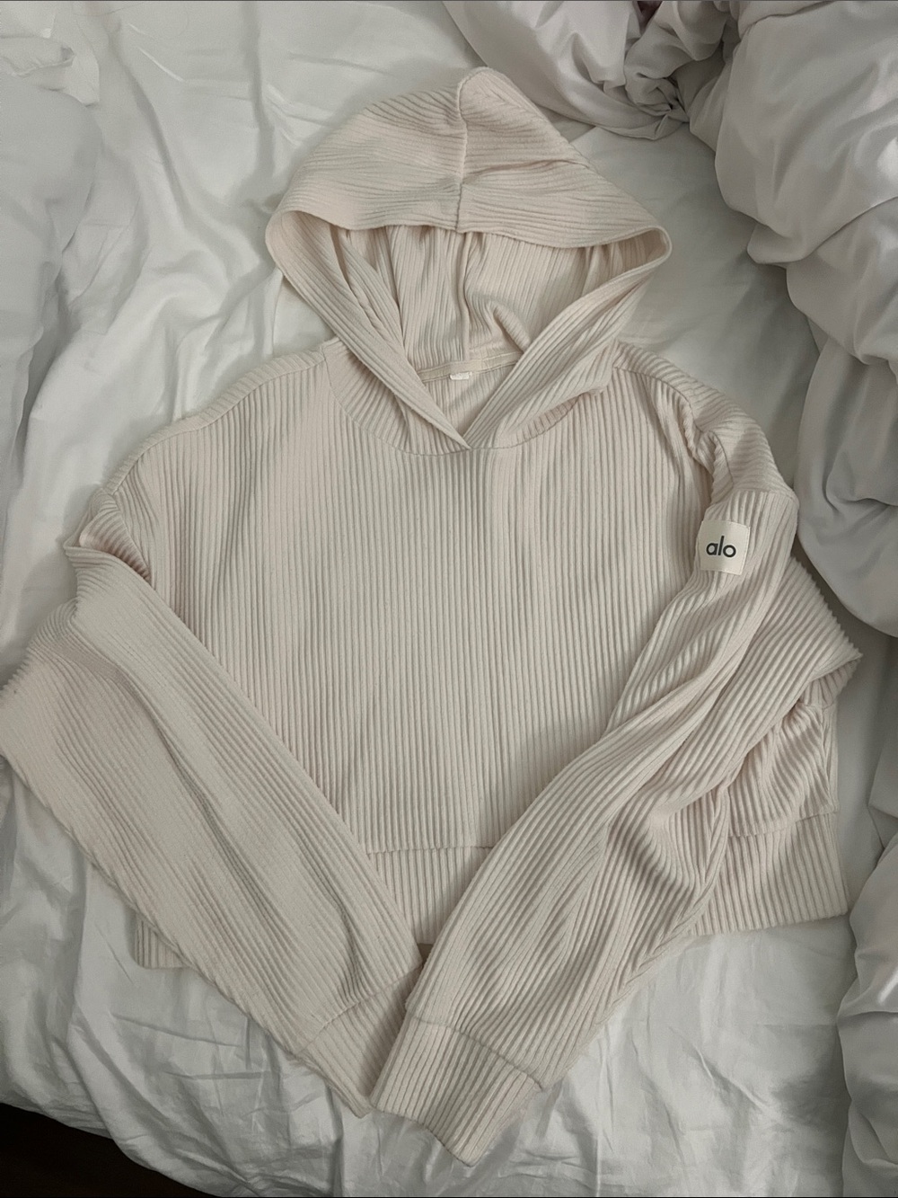 Alo yoga muse hoodie - size S